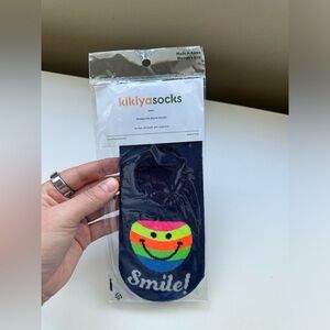 NWT KikiyaSocks Smiley Face No-Show Socks
